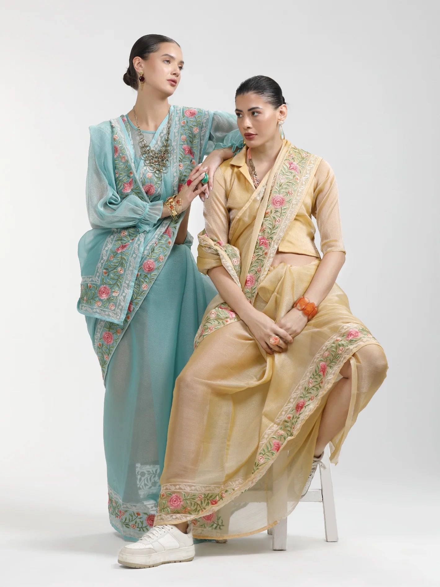 TURQUOISE BLUE ORGANZA ROSE PRINTED EMBROIDERY SAREE