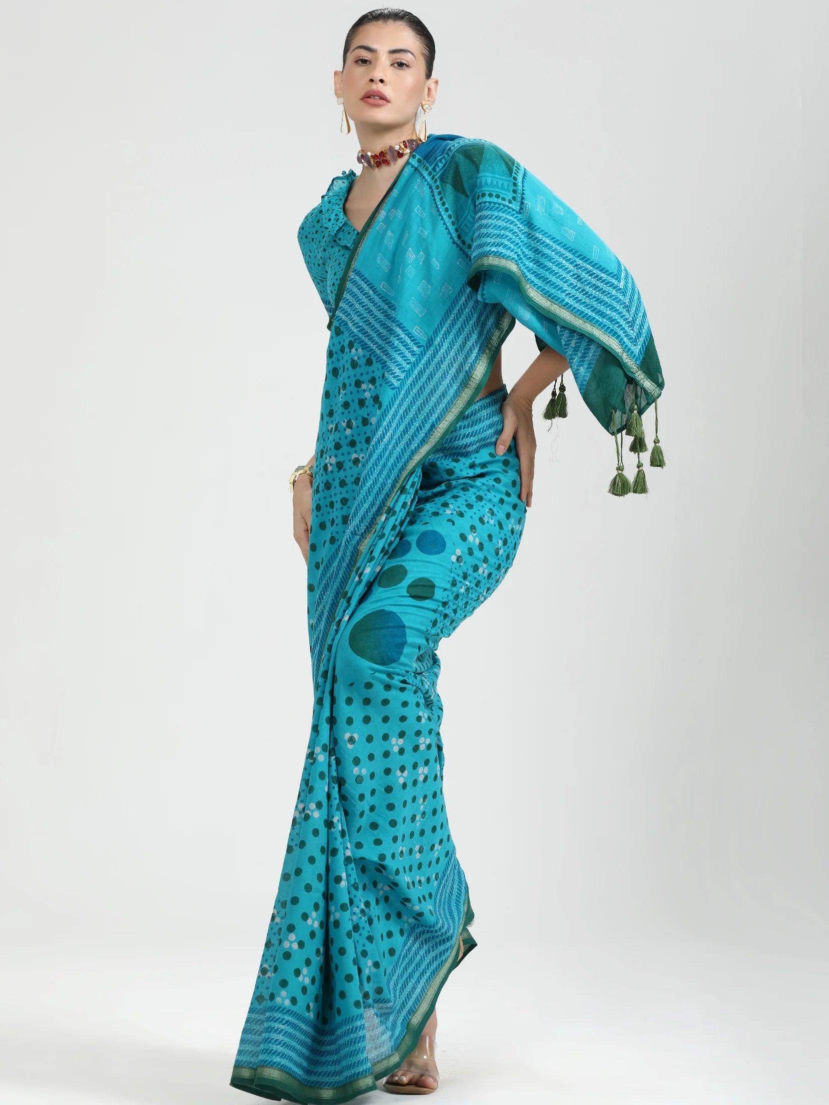 TURQUOISE BLUE MULMUL COTTON LIVA BLOCK PRINTED SAREE