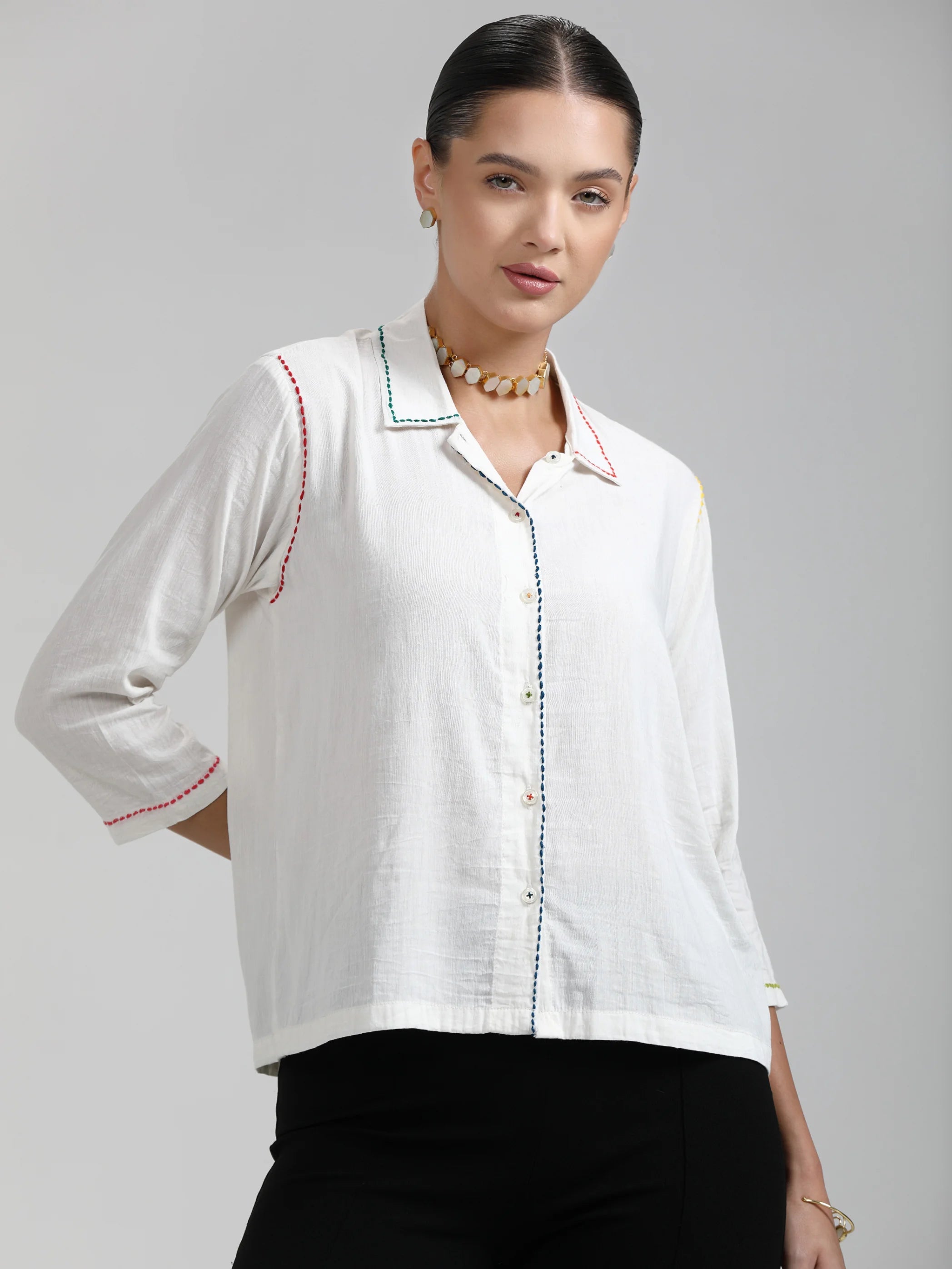 WHITE LIVO LINEN HAND EMBROIDERED SHIRT
